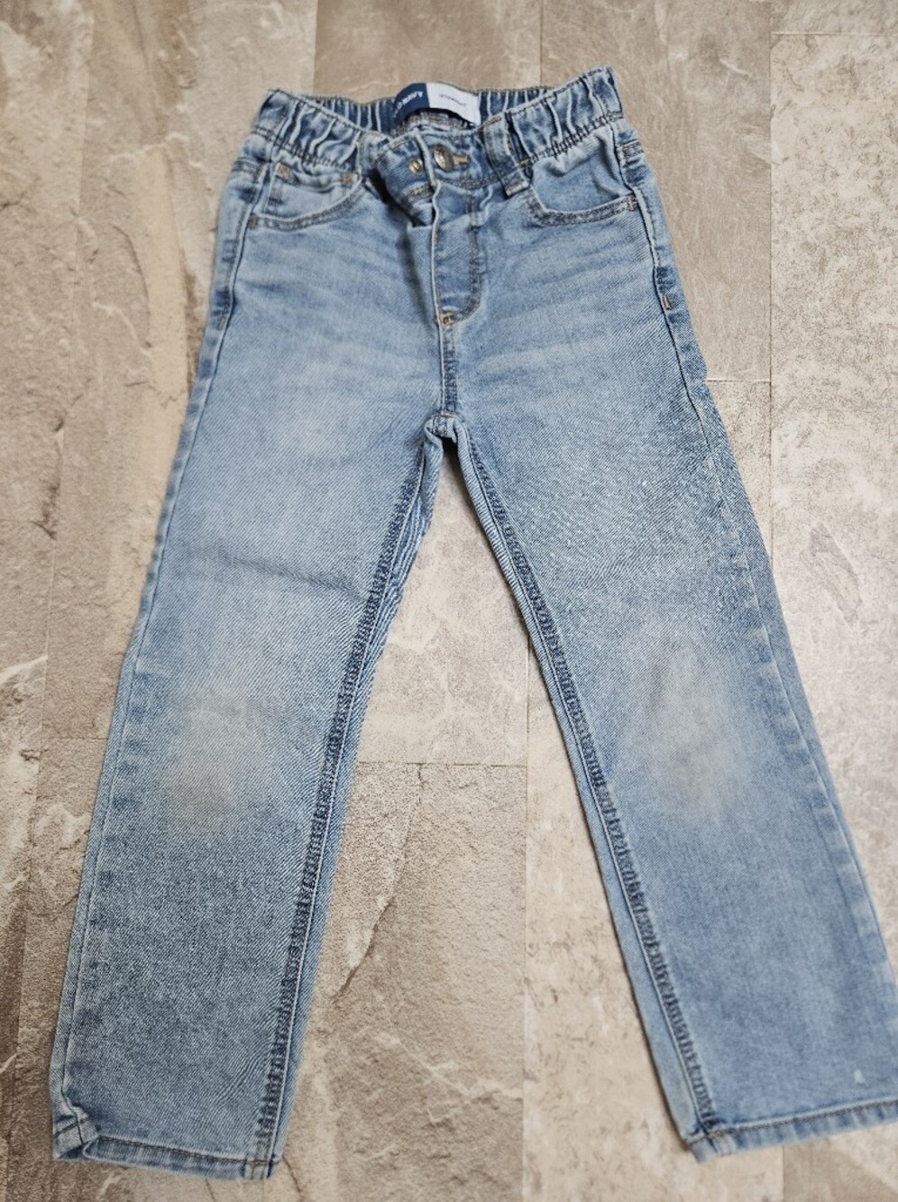 Old Navy Straight Boys' Jeans. Size 5T.